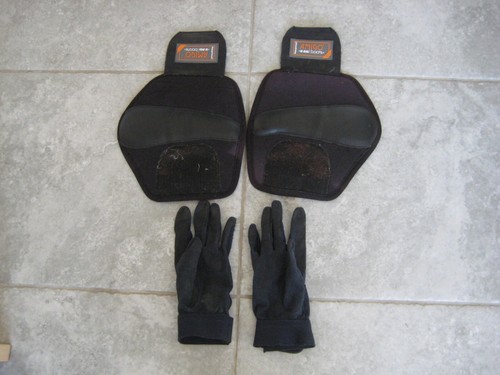 Horsewear Amigo brushing boots small & Woof wear riding gloves size 9