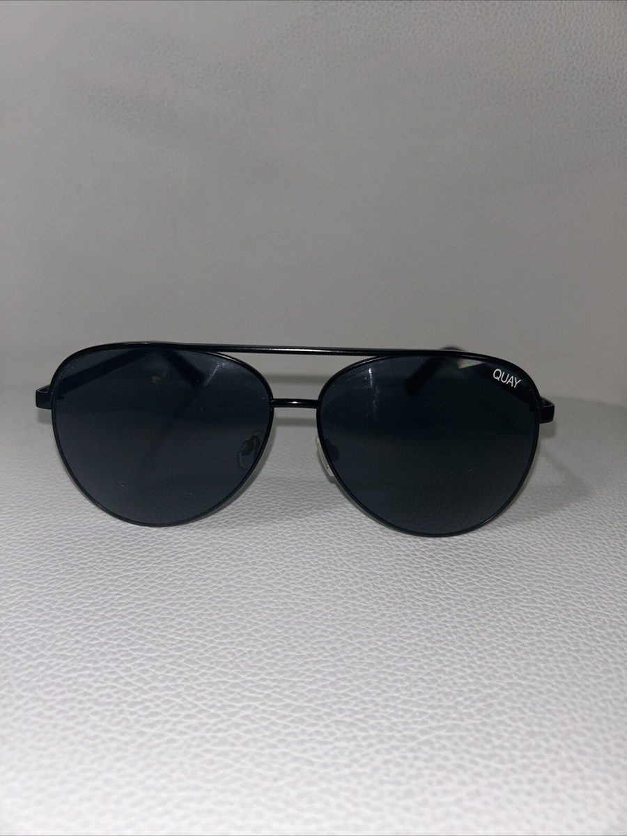 - QUAY AUSTRALIA SUNGLASSES PREOWNED s-l400.jpg main image 4