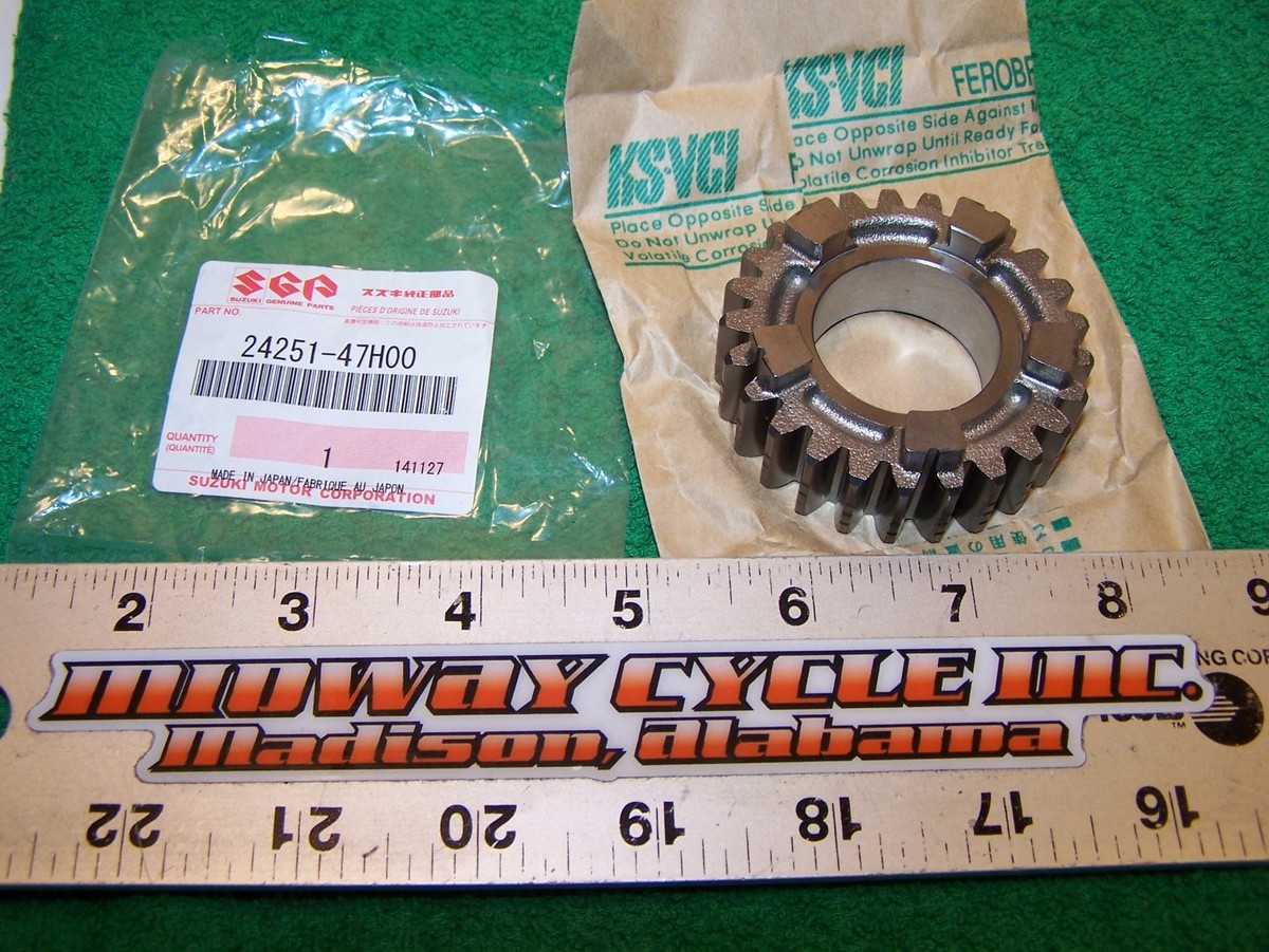 SUZUKI GSXR1000 NEW OEM TRANSMISSION 5TH DRIVE GEAR 24251-47H00