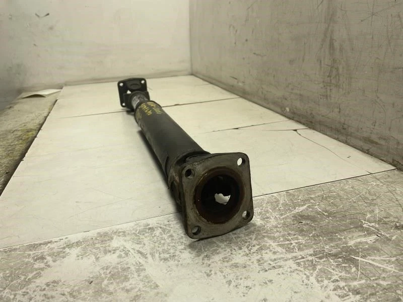 Kia Sorento LX 2006 AWD A/T eje de transmisión delantero OEM+ Foto 4 de 4