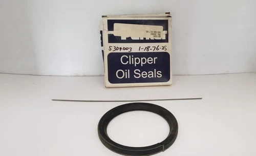 PARKER CLIPPER 0400 10468 OIL SEAL, 2QTR15, 4.0" x 5.0" x 0.438", NIB
