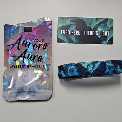 ZOX  Even Here, There s Light  Interactive Aurora Aura Mystery Wrap Bracelet Lrg