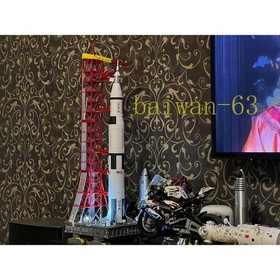 96cm Tall 1/144 Scale Saturn V Launch Umbilical Tower - Light-Up Edition NO Doll