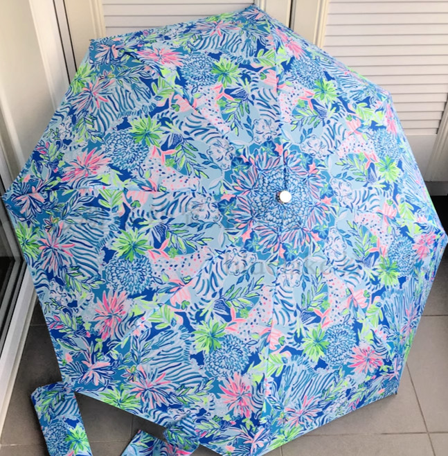 💗 🌟 ☔NWT Lilly Pulitzer "Lion Around" Print Travel Umbrella