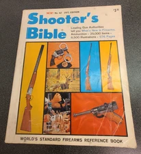 Firearms Shooters Bible No. 62 1971 Ed reference book Paperback NRA Weapons Vtg
