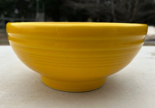 Fiestaware Medium Footed Bowl Fiesta Daffodil - New with -Sticker