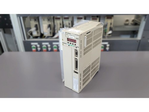 Yaskawa SGDH-20DE-OY Ver. Servopack 70A42 (reparación/reparación) - Imagen 1 de 3