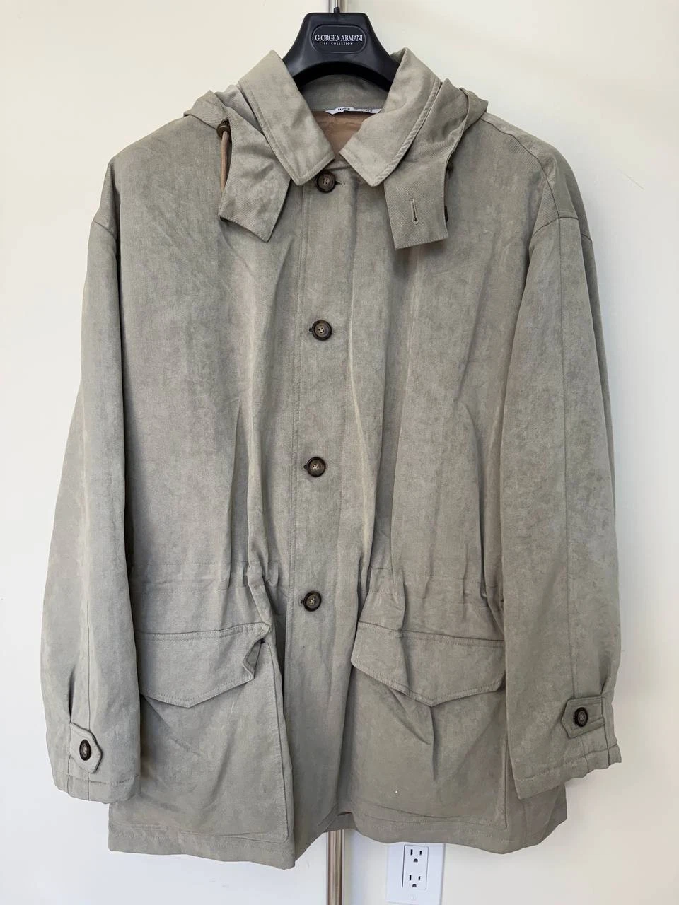 Giorgio Armani — Authentic Giorgio Armani Jacket Coat Sz 44 Made In Italy