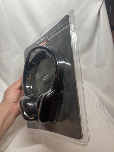 New Old Stock RadioShack 12-590 Lightweight Sport AM/FM Stereo Headset Radio - Picture 3 of 6