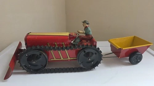 Marx 1920s Working Wind Up Climbing Tractor With Tilt Wagon