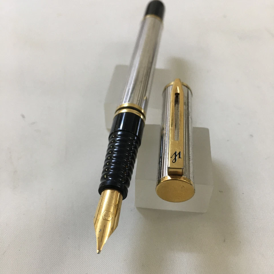 lWaterman Forrado Acero Extremo Negro Borde Dorado FP Oro Fino pl Nuevo en Caja + Convt Como Nuevo Francia Foto 2 de 2