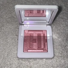 NWOB HAUS LABS Bio-Radiant Gel-Powder Illuminating Highlighter Rose Quartz