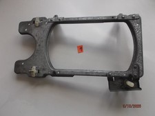 Scheinwerfer-Einbaurahmen rechts Audi 80 BII Audi 100 CIII Avant Quattro