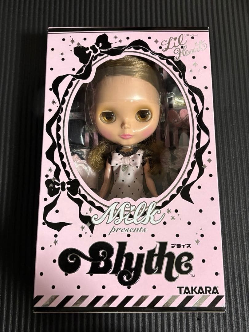 Neo Blythe LIL' Heart Blythe CWC Limited Milk Blythe TAKARA TOMY