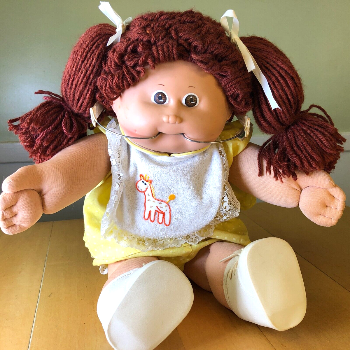 Cabbage Patch Kids Dental Headgear Retainer Red Hair/ Brown Eyes