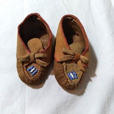 Antique Doll size Brown Kid Leather Suede beaded Moccasin Shoes