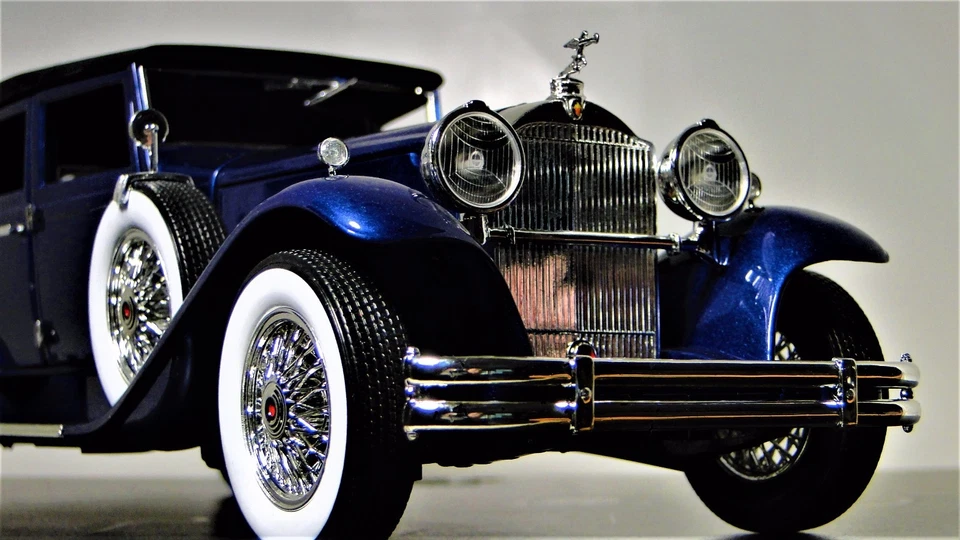 Classic Custom Dream Built Metal Model Phantom Concept Hot Rod Race Promo Car - Image 3 of 4