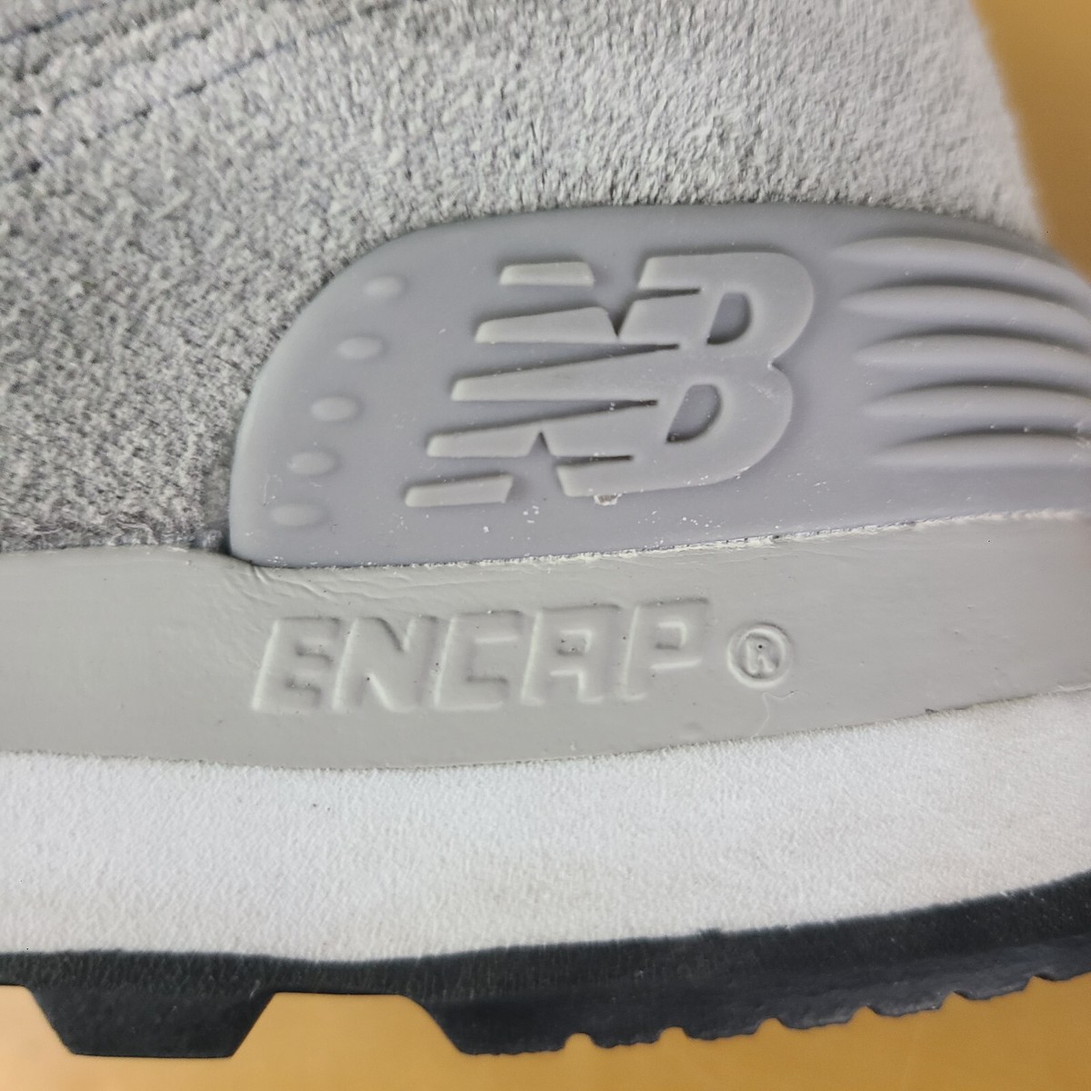 NEW BALANCE Men's Shoes Size 5 U574EGL Boston College Eagles