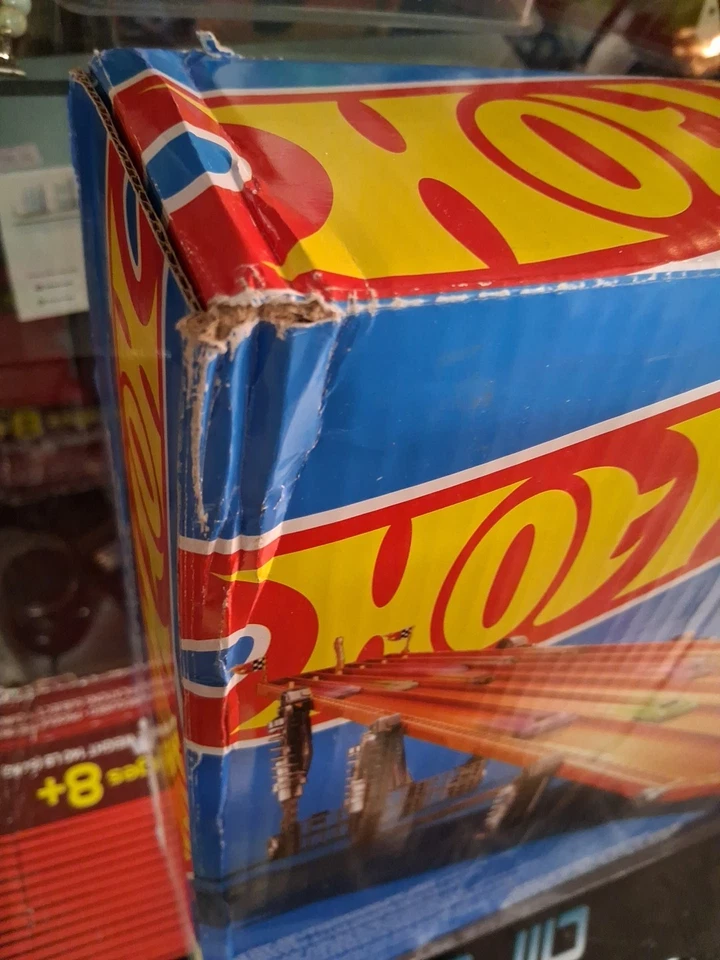 Hot Wheels Track Set,8ft  In 6-Lane Raceway,  - Image 4 of 4