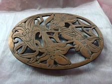 Vintage Cast Iron Copper Trivet Floral Oval OLD DUTCH DESIGN 1983 Taiwan 8.25x6"