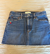 Abercrombie Fitch Mid Rise Denim Mini Skirt Sz 26