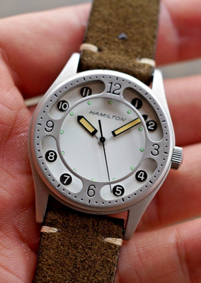 腕時計　HAMILTON EFA Rare Vintage Hamilton EFA (Engineered For Action) – 33mm Mid-Size
