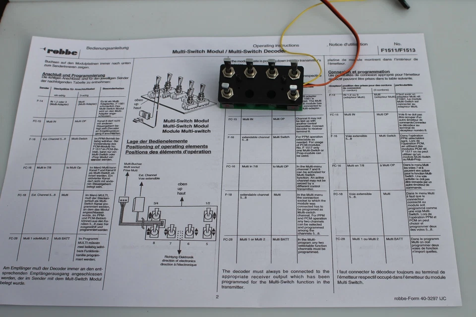 Futaba Multi Switch Modul 8 Bestell Nr. 1511 - Bild 3 von 3