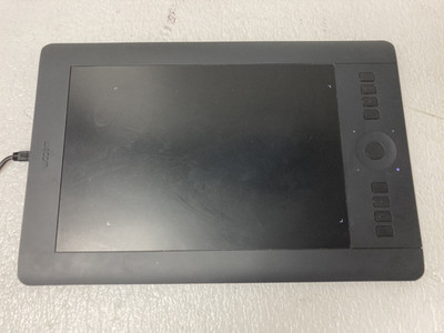 WACOM INTUOS Pro Medium Tablet ONLY Model PTH-651