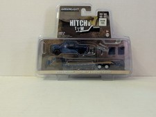 GREENLIGHT 1/64 HITCH & TOW BLUE 2019 CHEVROLET SILVERADO & GOOSENECK TRAILER