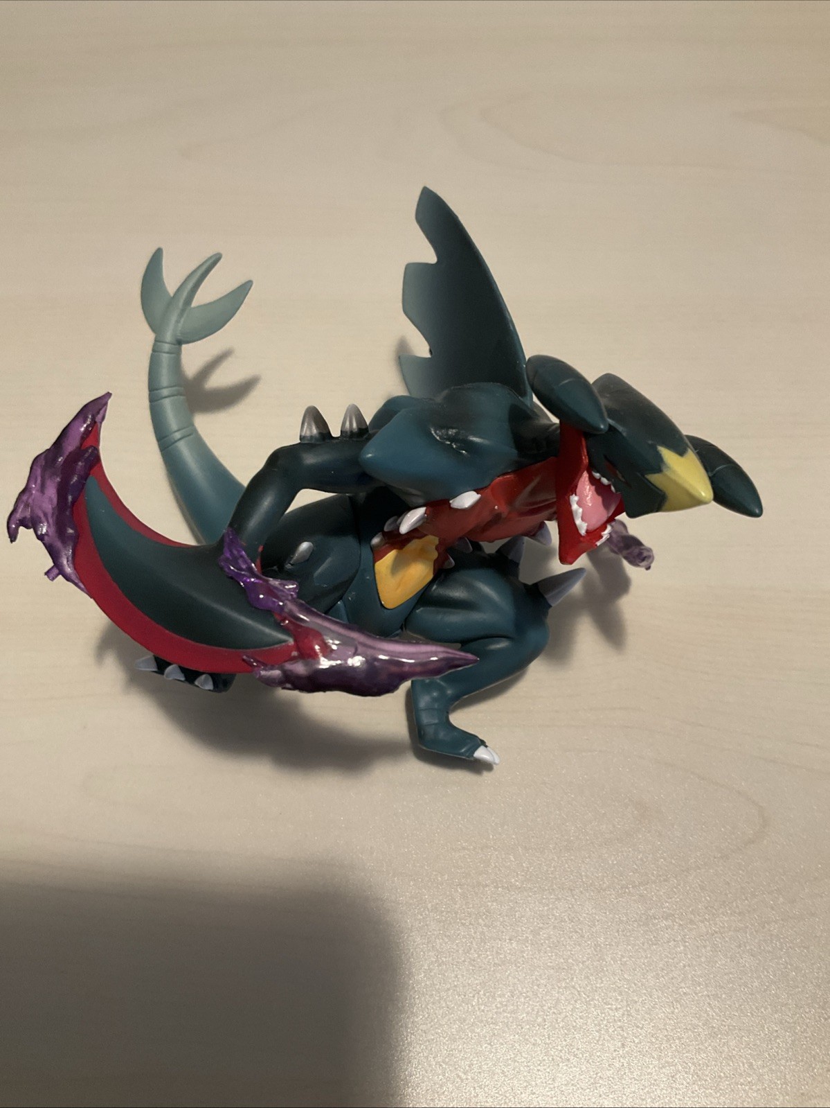 Mega Garchomp Pok&eacute;mon Figure 1/20 Anime Desktop Ornament To