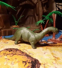 Vintage 1981 Brontosaurus recast from 64/65 NY World's Fair Sinclair mold green