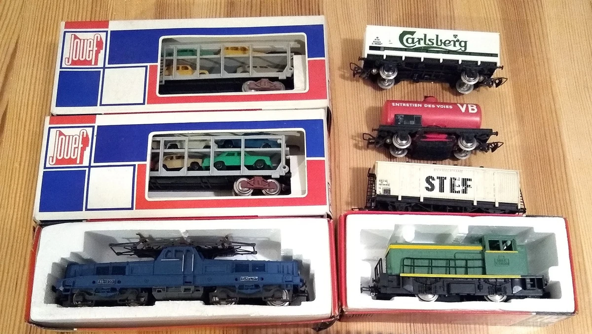 Lot De Rails Et Wagons Jouef Pour Train Miniature - Occasion