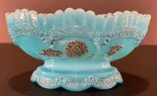 NORTHWOOD EAPG CHRYSANTHEMUM SPRIG BERRY BOWL BLUE CUSTARD/GOLD