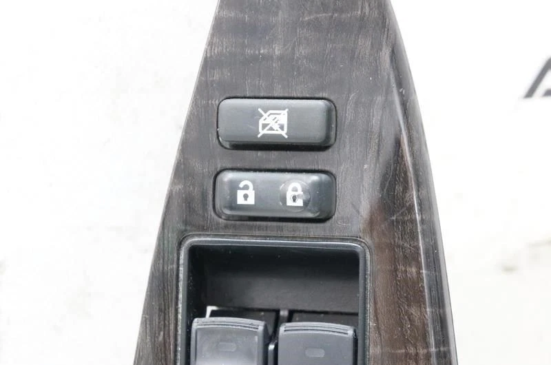 Interruptor de ventana maestra del conductor Toyota Venza 2013-16 84820-06120 OEM Foto 2 de 4