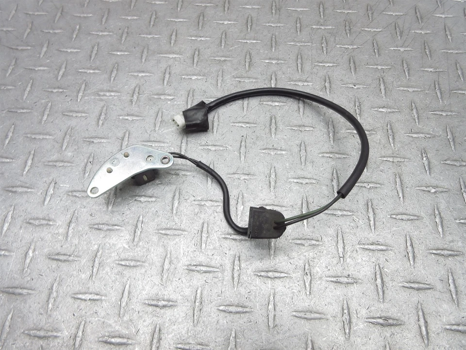 2005 04-05 Suzuki GSXR 600 GSXR600 импульсная катушка звукосниматель датчик зажигания двигателя - Изображение 4 из 4