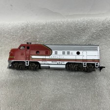 Tyco Vintage Santa Fe 4015 HO Scale Locomotiv...