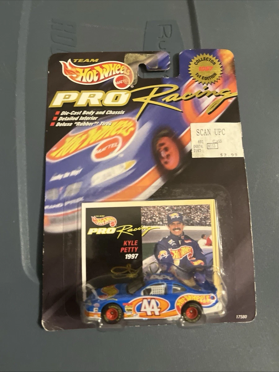 Hot Wheels Diecast Racing Cars Kyle Petty 1997 Vehicle Year for