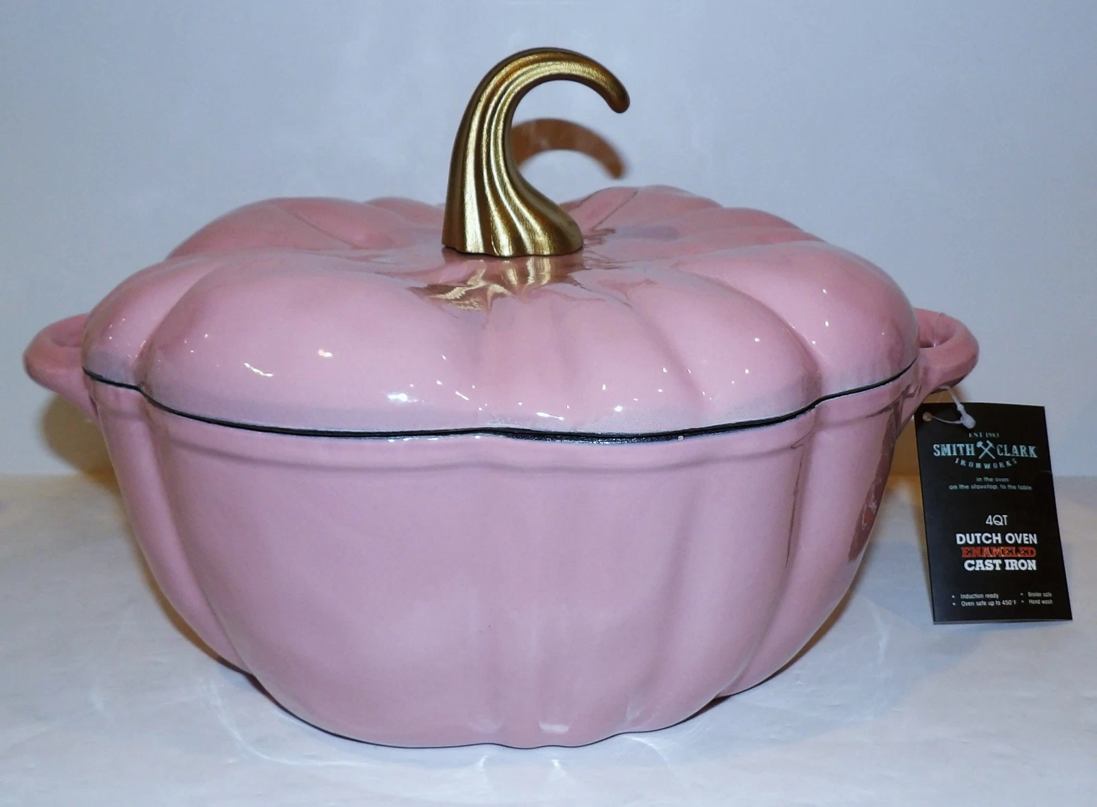 NWT SMITH & CLARK 4 QT PUMPKIN PINK ENAMELED CAST IRON DUTCH OVEN WITH LID