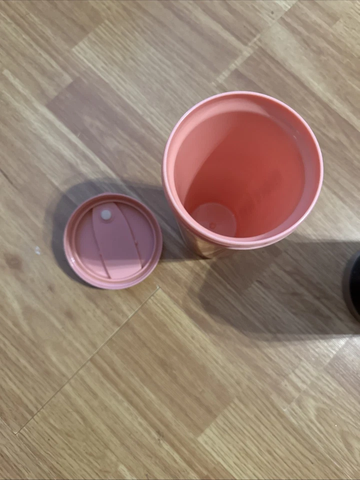 Taza vaso Kate Spade New York 16 OZ. Vaso térmico de doble pared rosa Foto 3 de 4