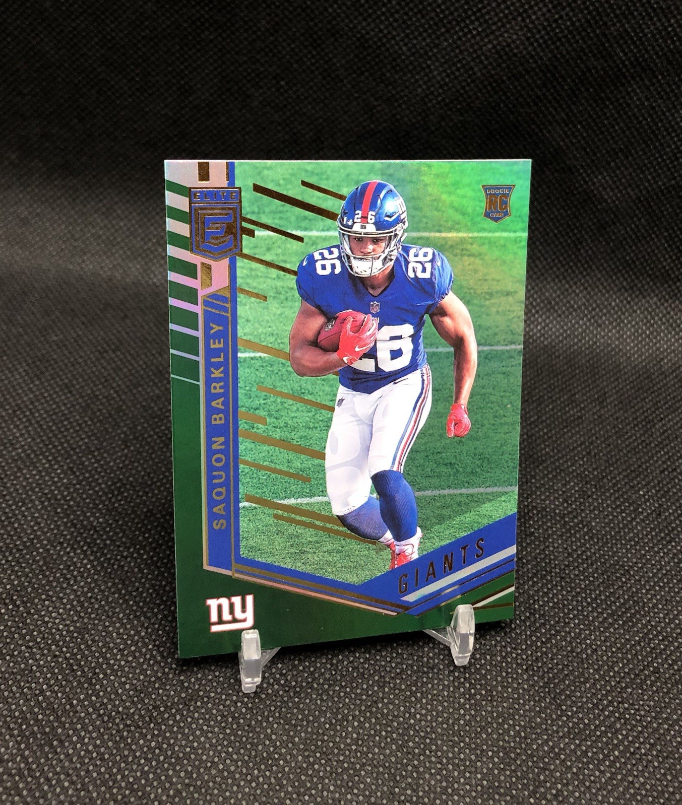2018 Donruss Elite Saquon Barkley GREEN PARALLEL SP Rookie Card No. 156 HOF 🔒