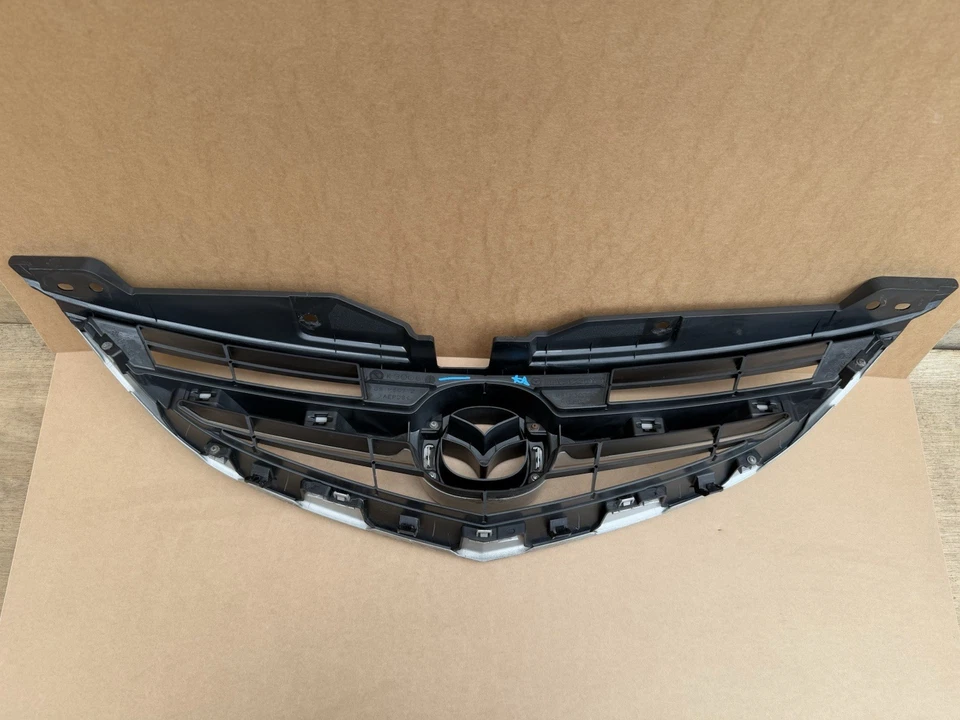 MAZDA 6 GH 2008 - 2010 FRONT RADIATOR BONNET BUMPER GRILL GRILLE EMBLEM BADGE - Image 3 of 4