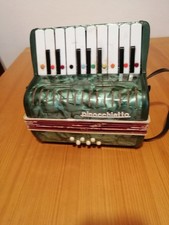 Fisarmonica Pinocchitto Di Colore Verde Anni 70/80 Funzionante.