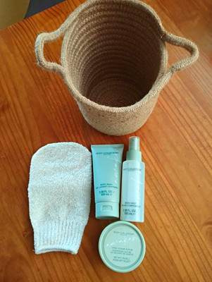Body Collection England Awaken Spa Pamper Basket