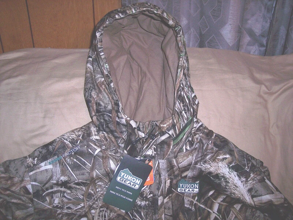 Mens 2X Camo Hunting Jacket Realtree Max Camo Coat Scent Control Waterproof Coat - Image 2 of 4
