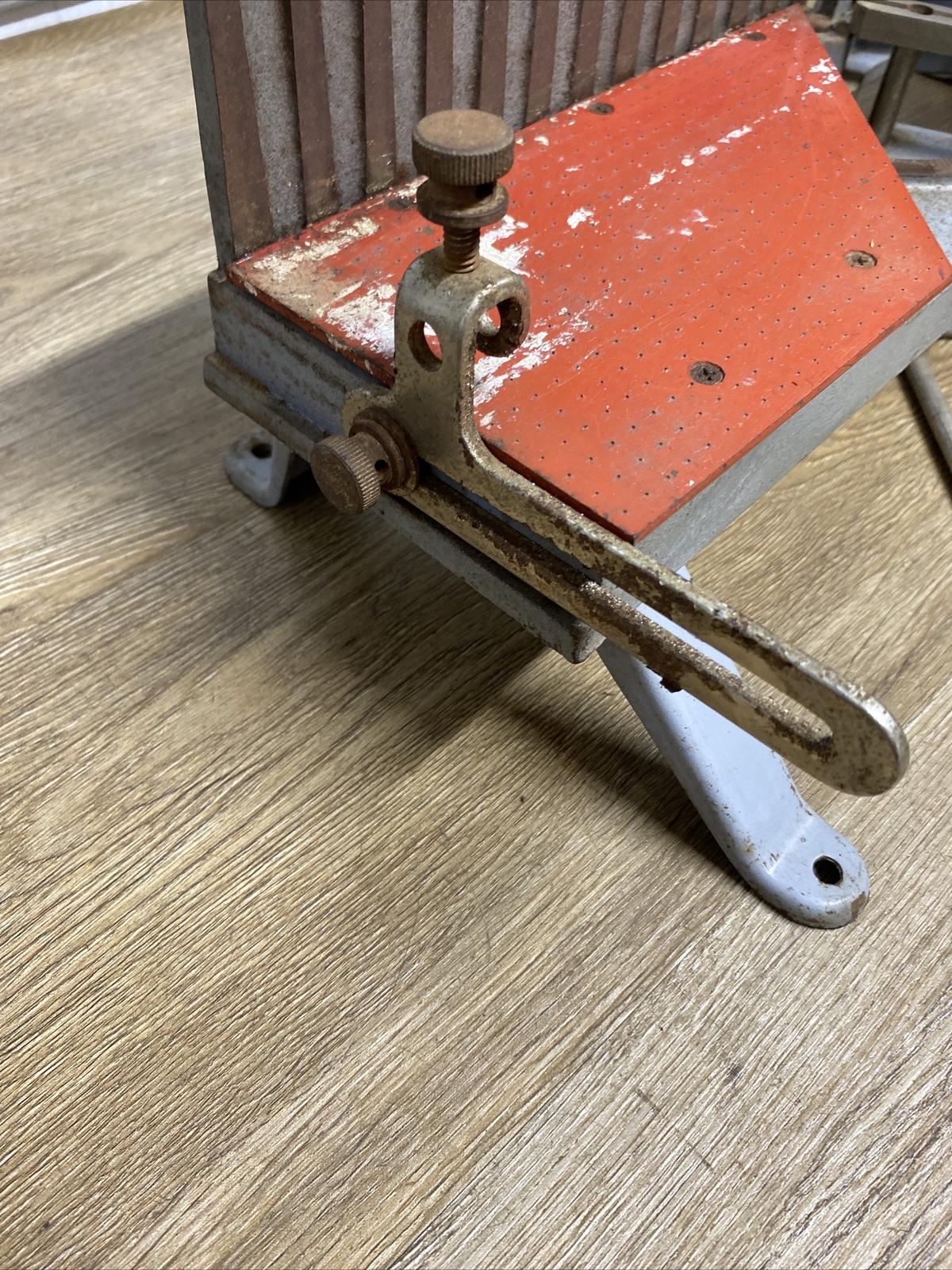 VINTAGE CRAFTSMAN MITER BOX WITH 26" SAW No. 107.36500 WOODWORKING ...
