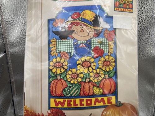 Bucilla Wall Hanging Kit PUMPKIN HARVEST Fall Halloween Thanksgiving Felt Sequin - Picture 2 of 4