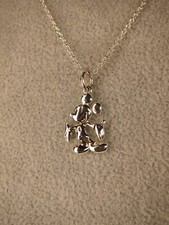 Sweet little silver-tone Disney Mickey Mouse pendant 17" chain necklace