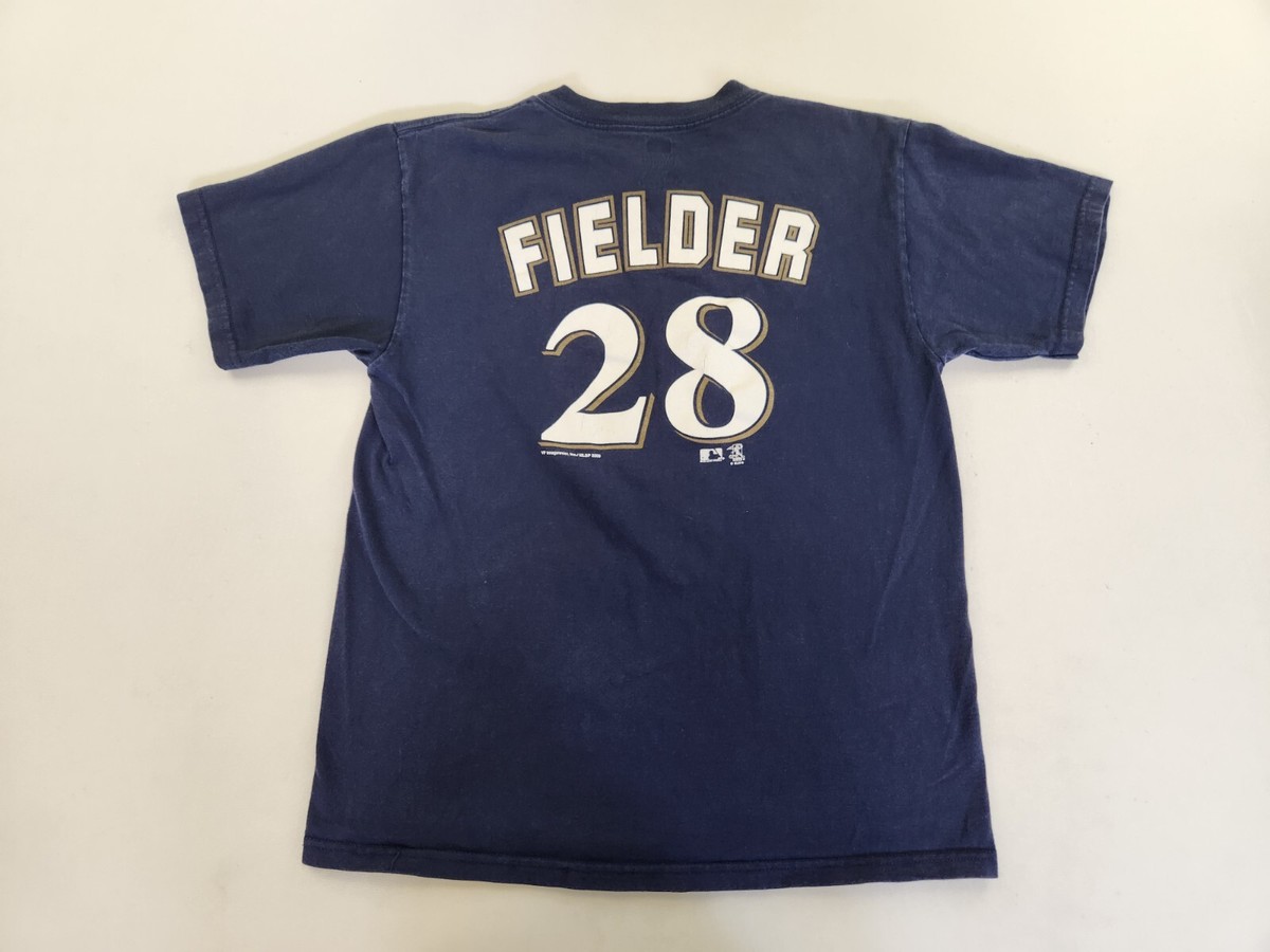 Milwaukee Brewers Genuine Merch Fielder 28 Casual Active T