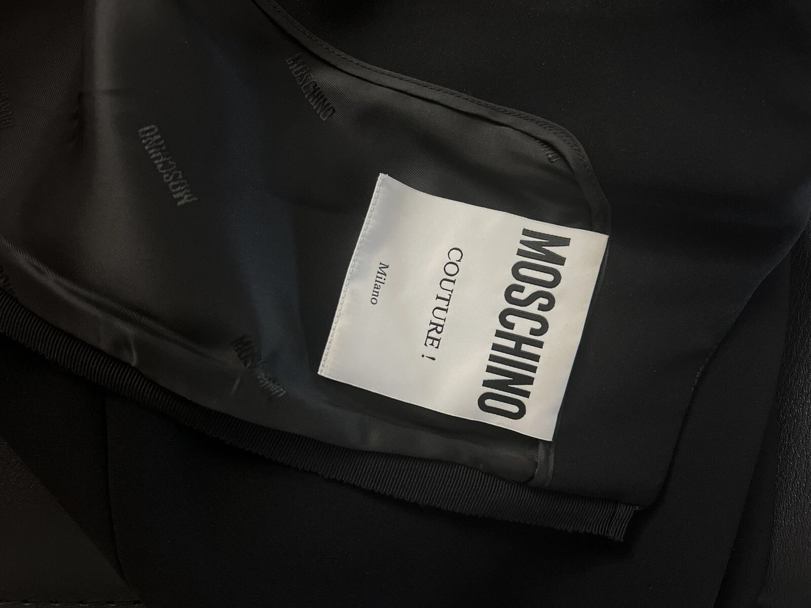 Abito MOSCHINO Couture Catena Collana Logo Nero 40 US 6 Nuovo con etichette $1055