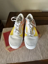 VANS Old Skool Flame - Men’s Size 5/ Women Size 6.5